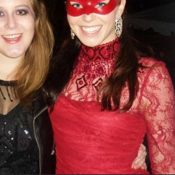 Gorgeous bebe dress - Picture 11 of 11